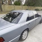 Mercedes-Benz E-Class 1988