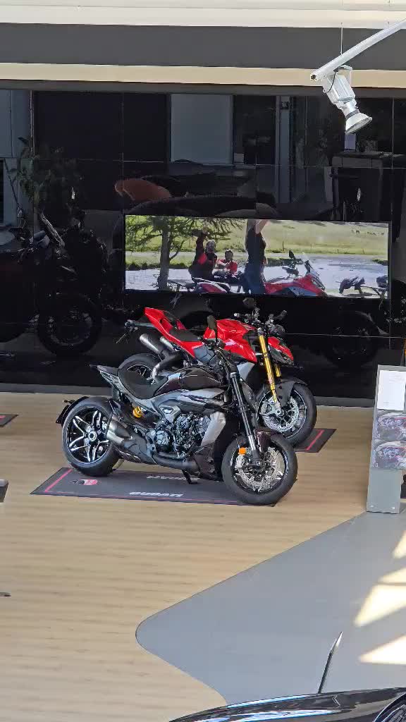 Ducati XDiavel 2025